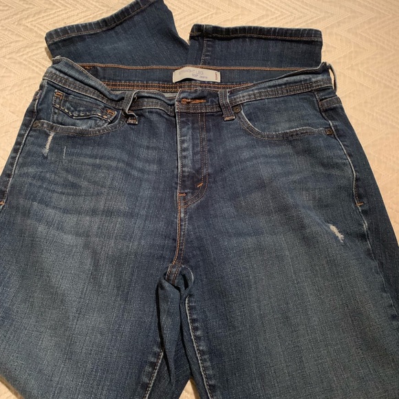 Levi’s Strauss - Picture 3 of 8